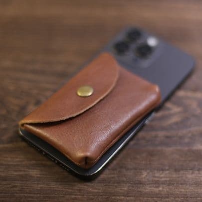 本革フラップ名刺入れ