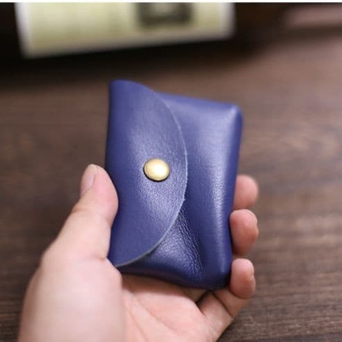 本革フラップ名刺入れ