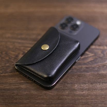 本革フラップ名刺入れ