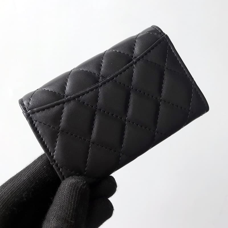 キルティング風高級名刺入れ